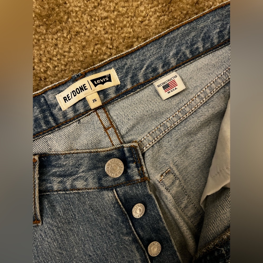 REDONE/LEVIS - Picture 6 of 12
